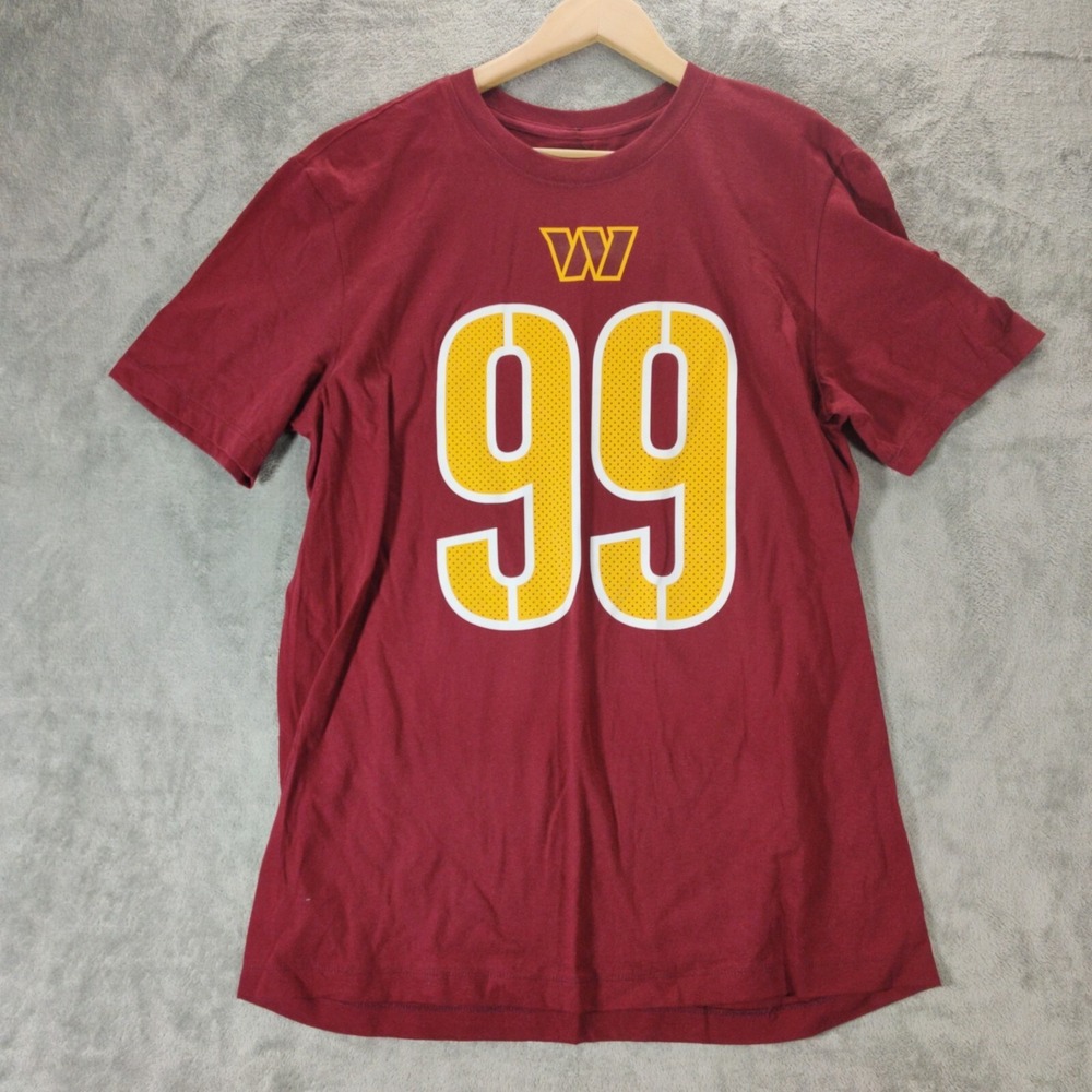 Nike T-Shirt Men's M Burgundy Chase Young #99 Washington Redskins Name & Number